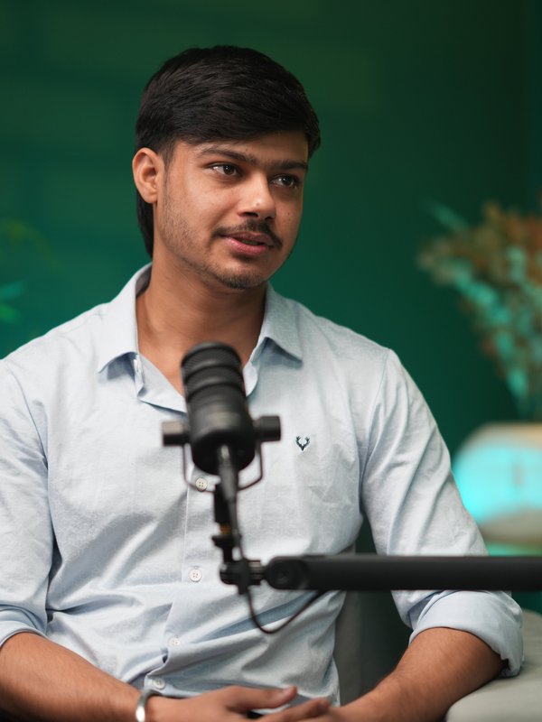 Sagar Pandey – Editor Designer at top podcast studio Noida